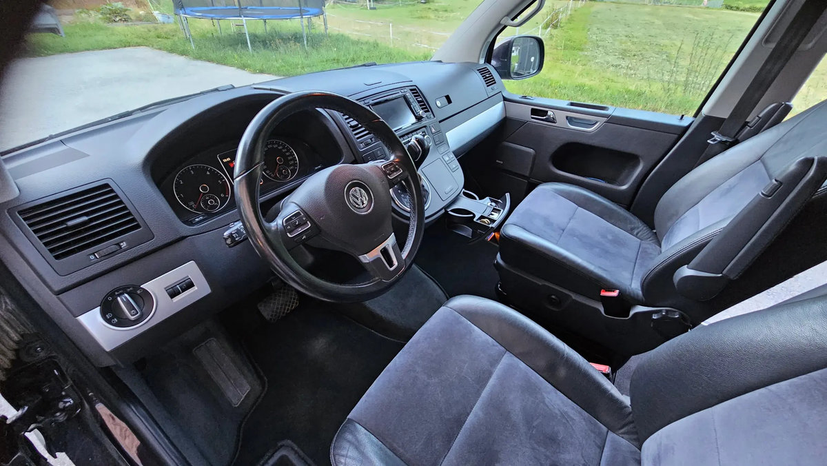 VW T5 Multivan 2.0 TDI 180 BMT HL L Ed DSG 4m, Diesel, Occasion / Gebraucht, Automat - 4