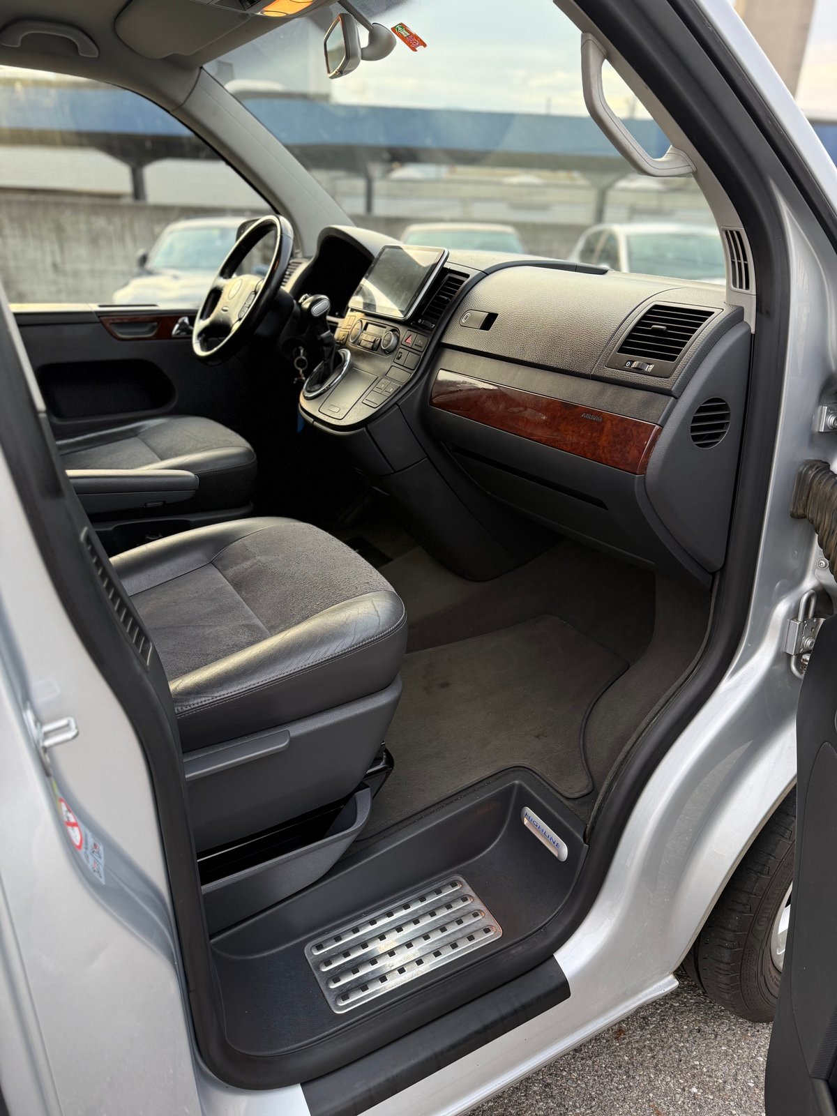 VW T5 Multivan Highline 2.5 TDI, Diesel, Second hand / Used, Manual - 7