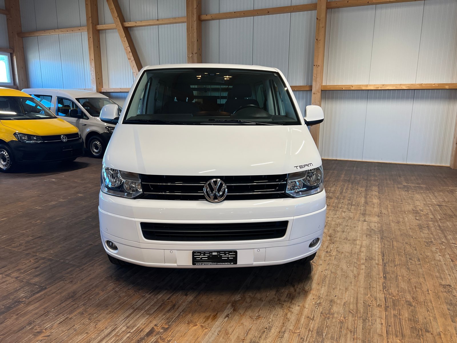 VW T5 Multivan 2.0 Bi-TDI CR CL Team 4Motion DSG, Diesel, Second hand / Used, Automatic - 2