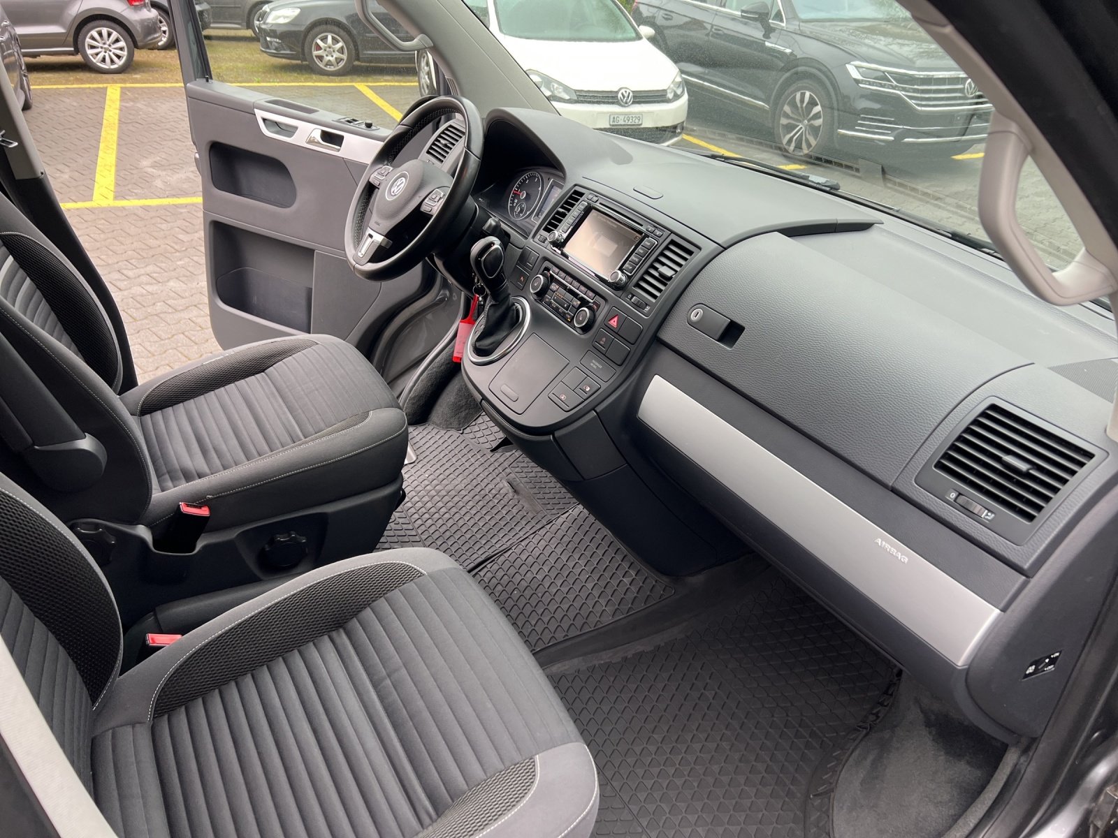 VW T5 Multivan 2.0 TDI CR Family Cup DSG, Diesel, Occasion / Utilisé, Automatique - 7