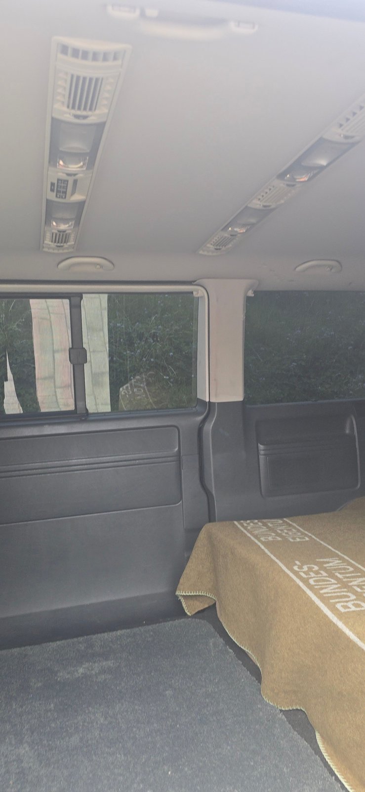 VW T5 Multivan 2.0 Bi-TDI CR Highline 4Motion DSG, Diesel, Second hand / Used, Automatic - 2