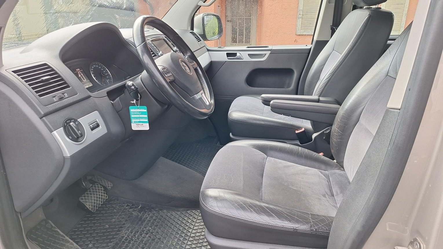 VW T5 Multivan 2.0 Bi-TDI CR Highline 4Motion DSG, Diesel, Second hand / Used, Automatic - 3