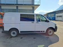 VW T5 2.0 TDI Entry, Diesel, Second hand / Used, Manual - 6