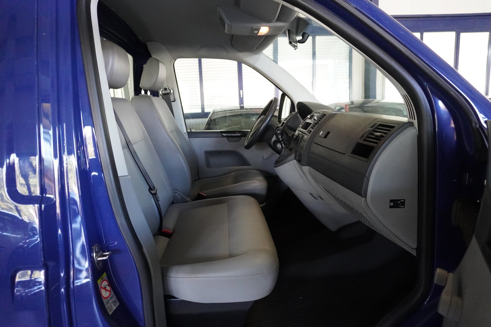 VW T5 2.0, Essence, Occasion / Utilisé, Manuelle - 7