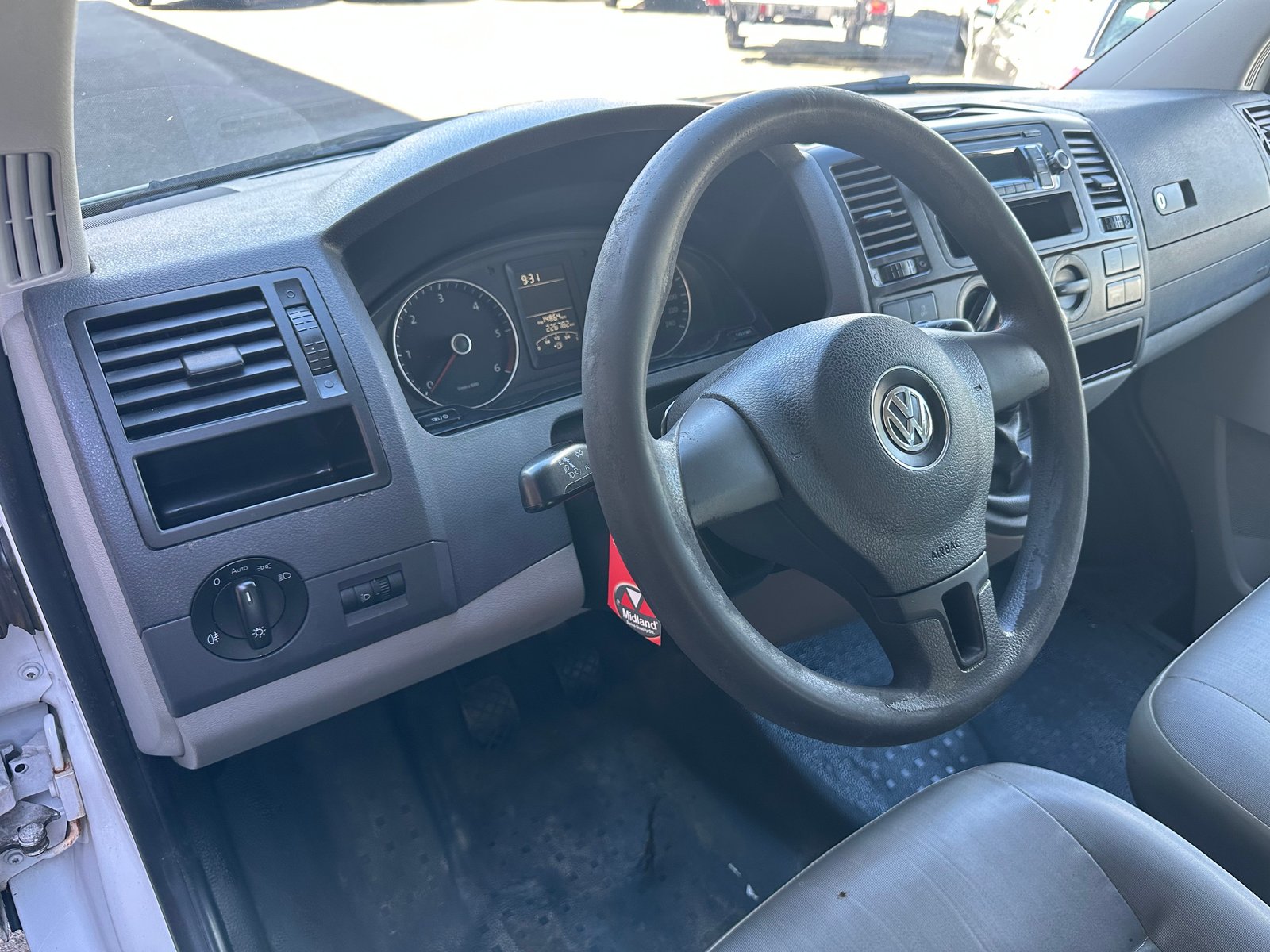 VW T5 2.0 TDI, Diesel, Second hand / Used, Manual - 5
