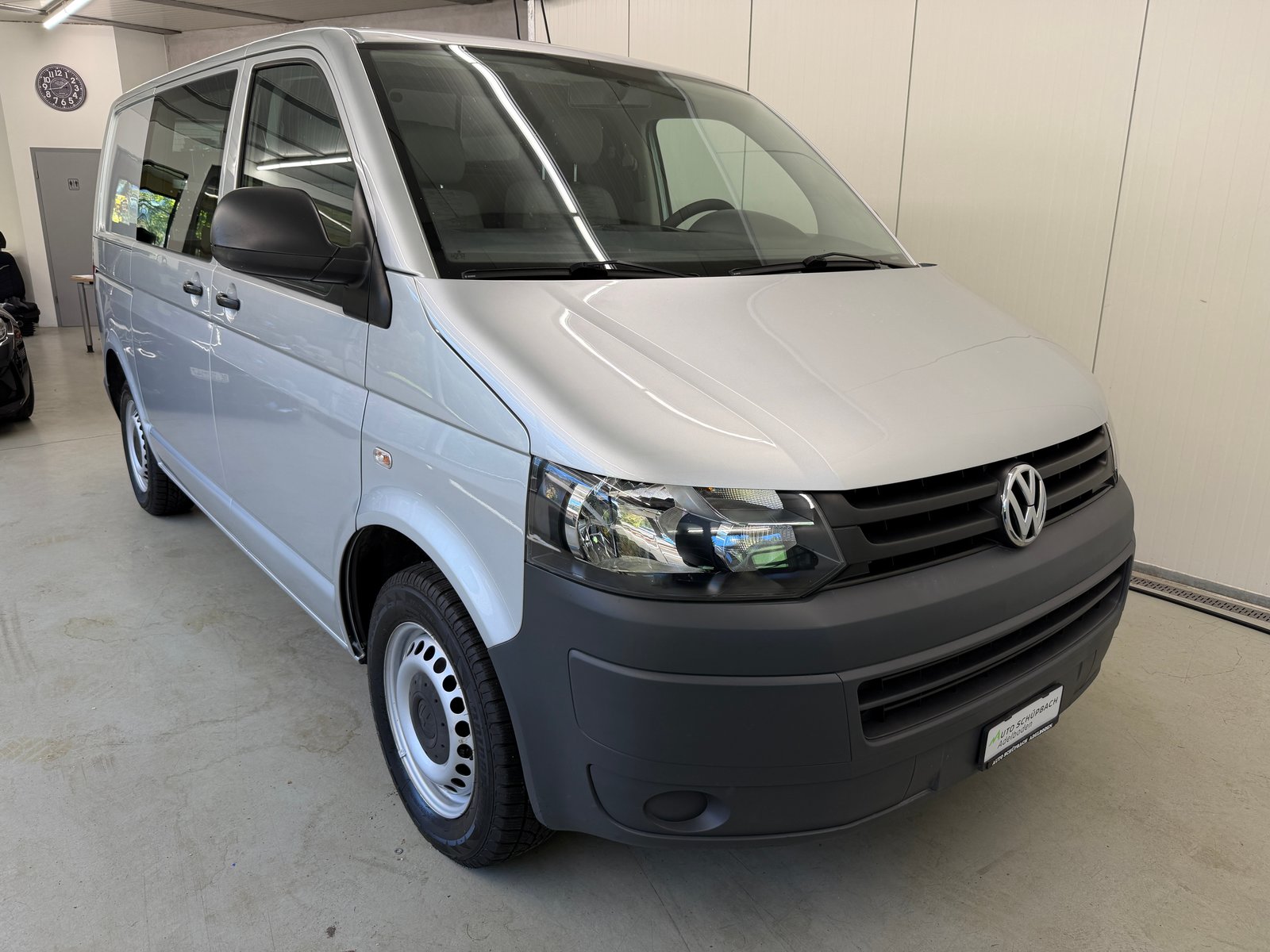 VW T5 2.0 TDI Transporter