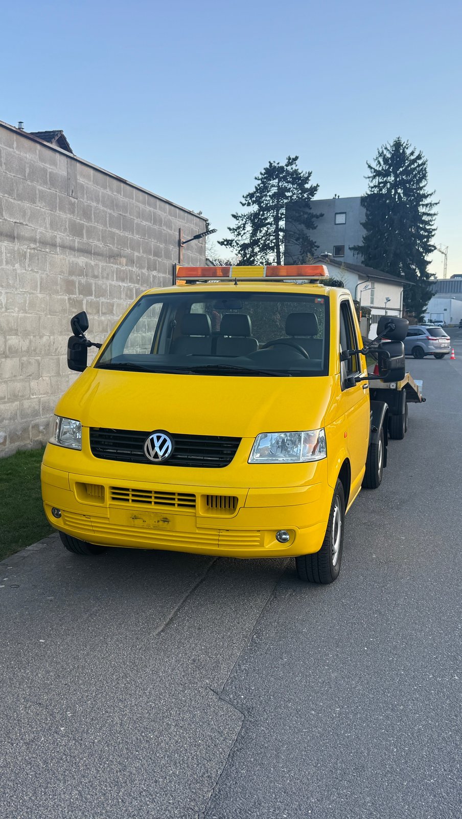 VW T5, Diesel, Second hand / Used, Manual - 4