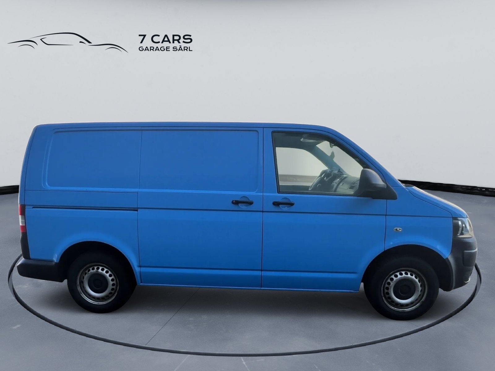 VW T5 2.0 TDI Entry, Diesel, Second hand / Used, Manual - 4