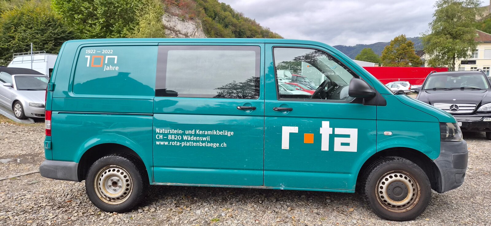 VW T5 2.0 TDI, Diesel, Second hand / Used, Manual - 2