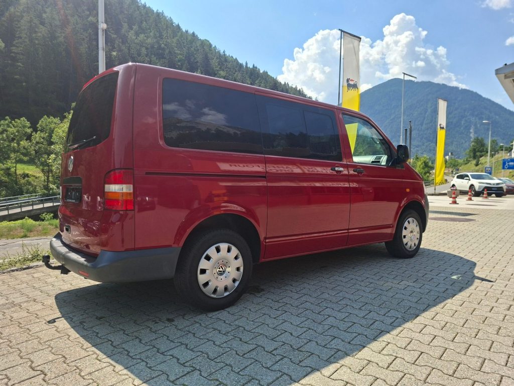 VW T5 1.9 TDI 105, Diesel, Second hand / Used, Manual - 5