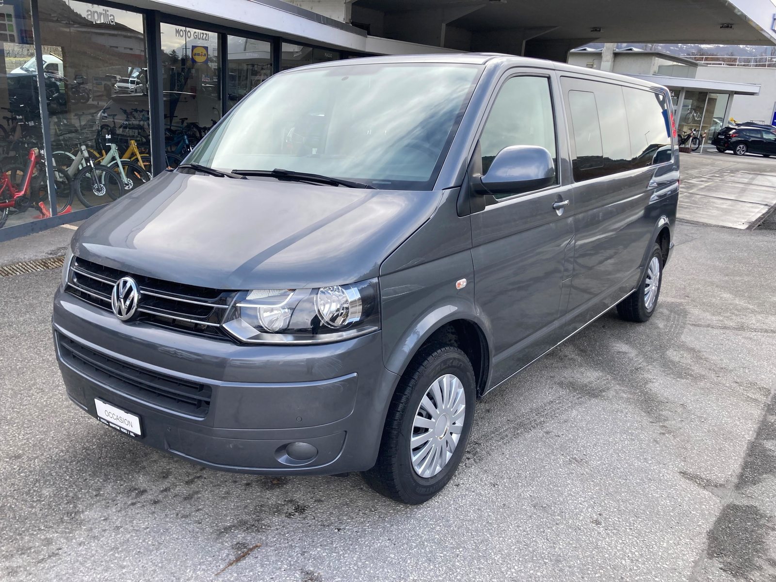 VW T5 Caravelle 3400 2.0 TDI 140 BMT Comfortline 4m, Diesel, Occasion / Gebraucht, Handschaltung - 3