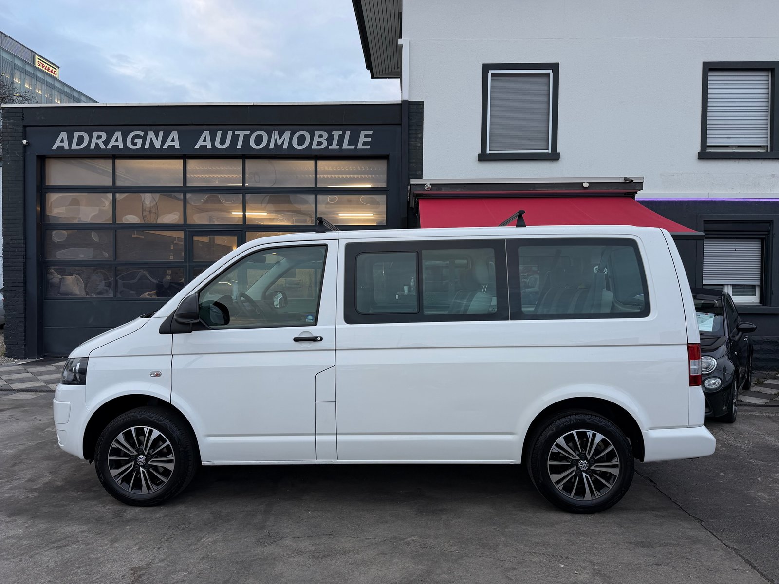VW T5 2.0 TDI BMT 9Plätze, Diesel, Second hand / Used, Manual - 5