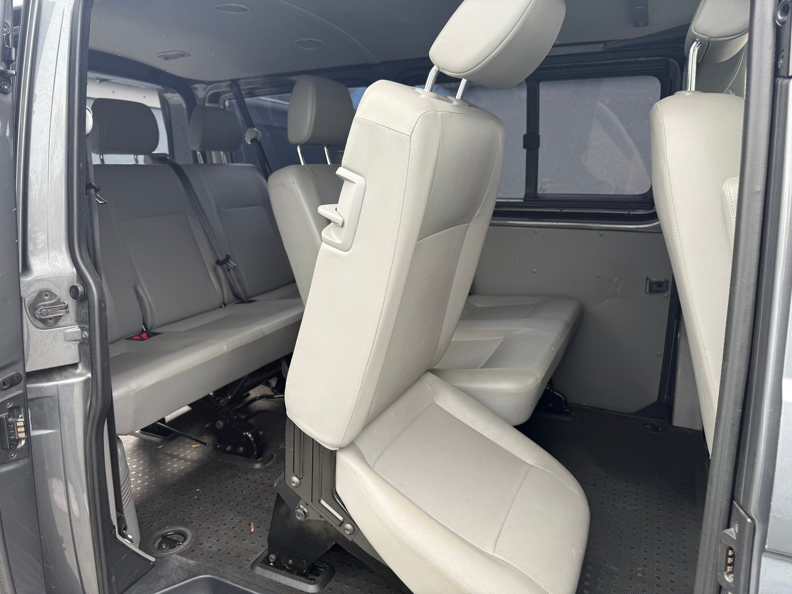 VW T5 2.0 Bi-TDI BMT 4Motion DSG, Diesel, Occasion / Gebraucht, Automatik - 7