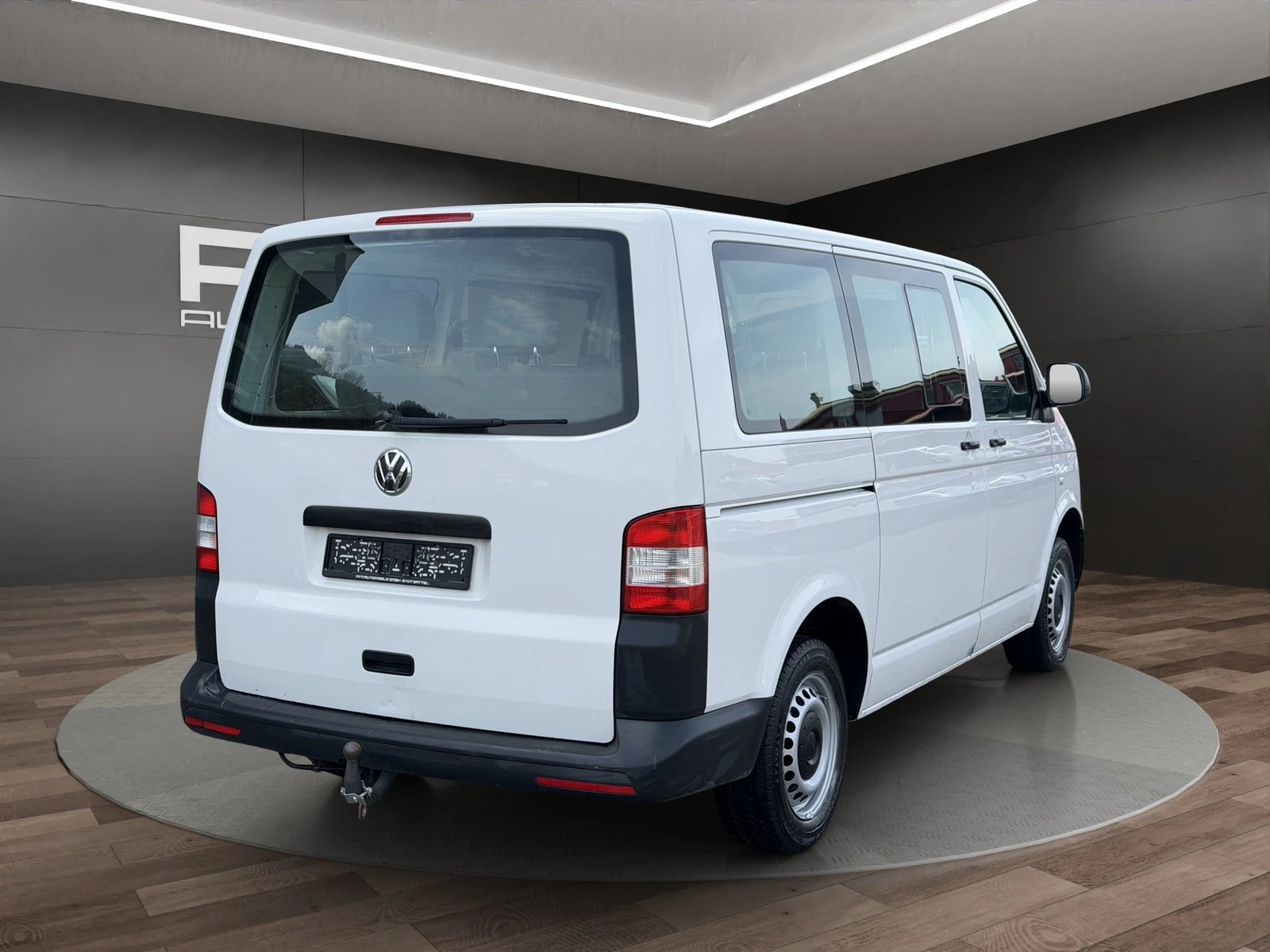 VW T5 2.0 TDI BMT 4Motion, Diesel, Second hand / Used, Manual - 2