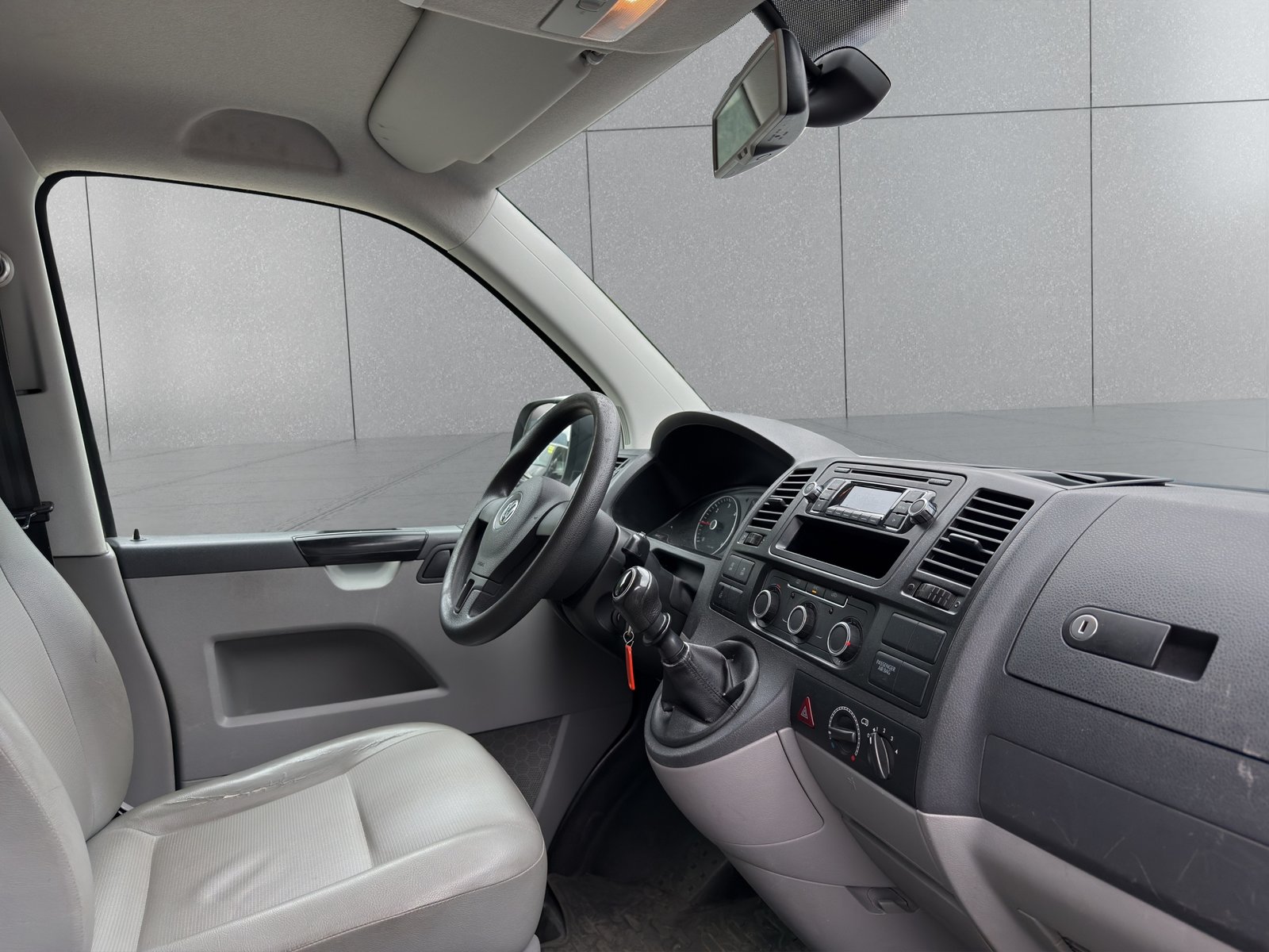 VW T5 2.0 TDI 4x4 langer Radstand 9-Plätzer, Diesel, Occasioni / Usate, Manuale - 6