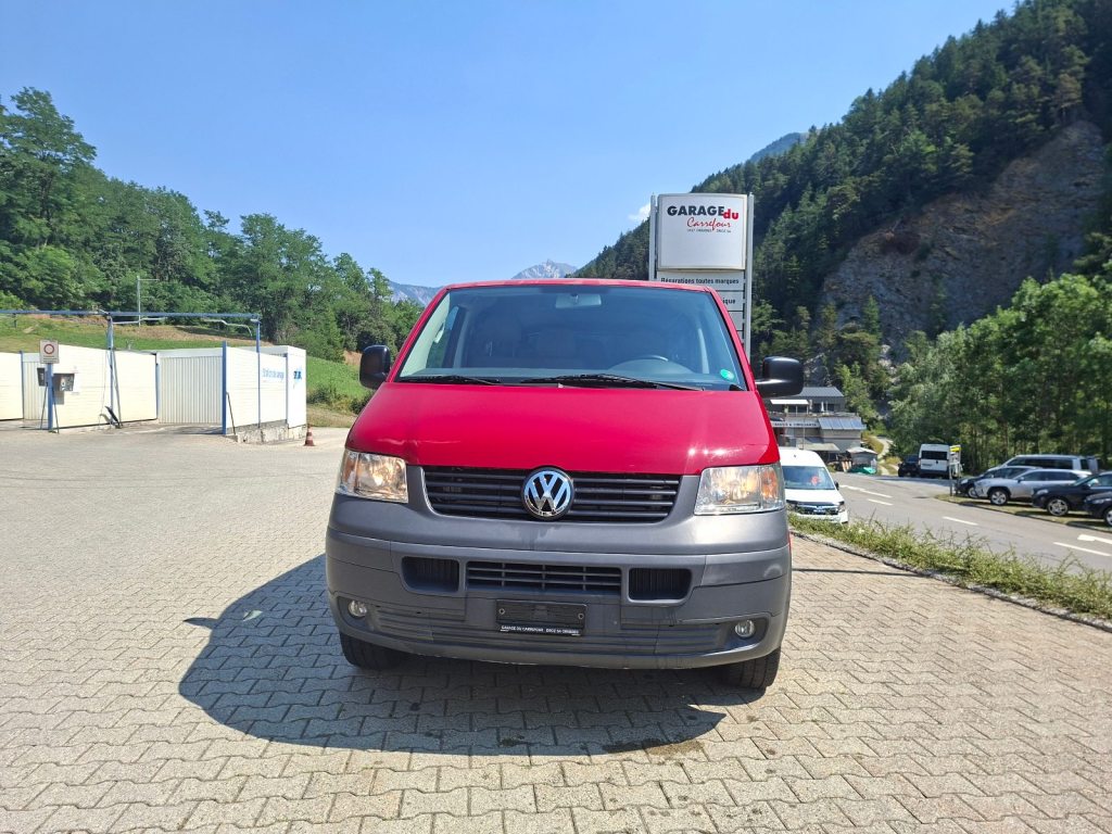 VW T5 1.9 TDI 105, Diesel, Second hand / Used, Manual - 3