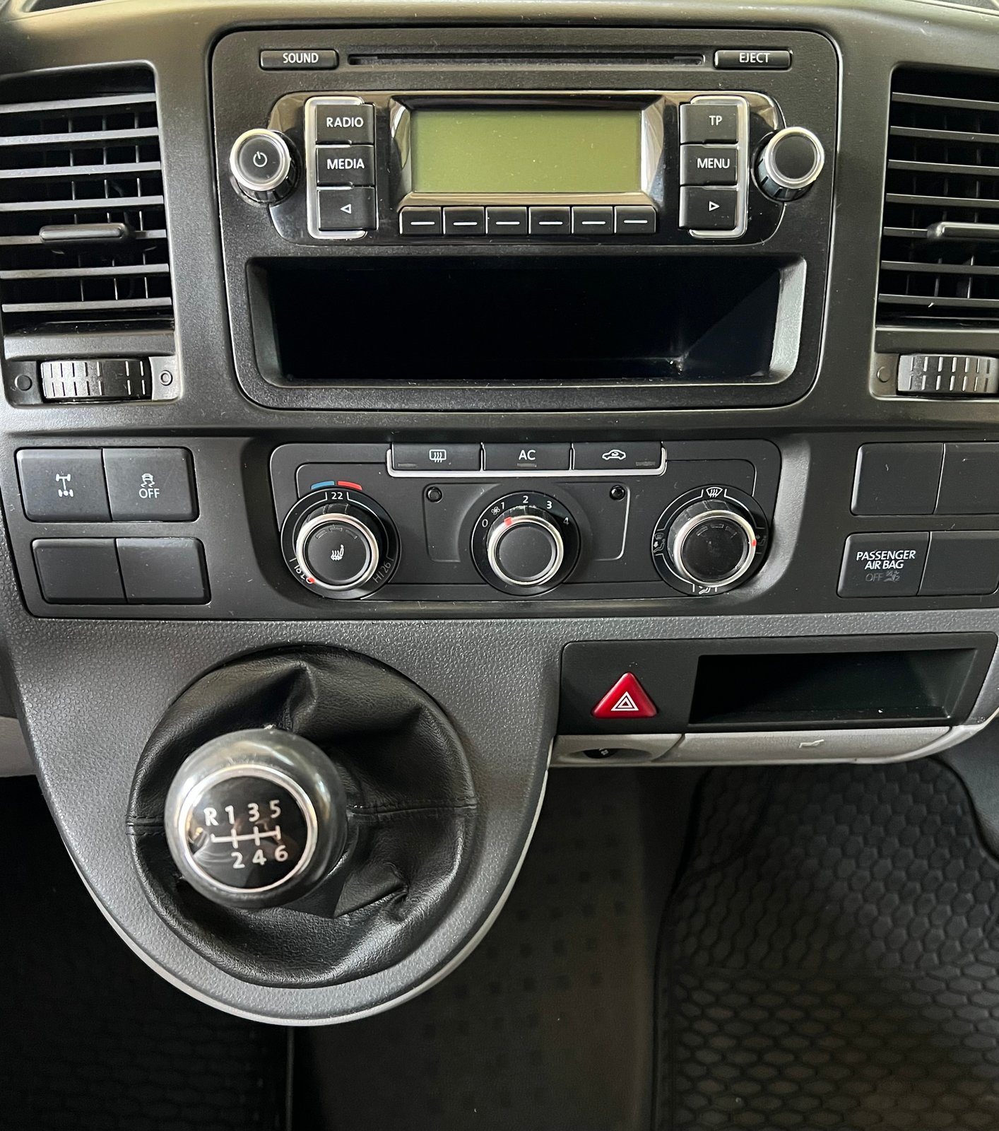 VW T5 2.0 TDI 4motion / Differenzialsperre hinten / Summermo, Diesel, Occasion / Gebraucht, Handschaltung - 7