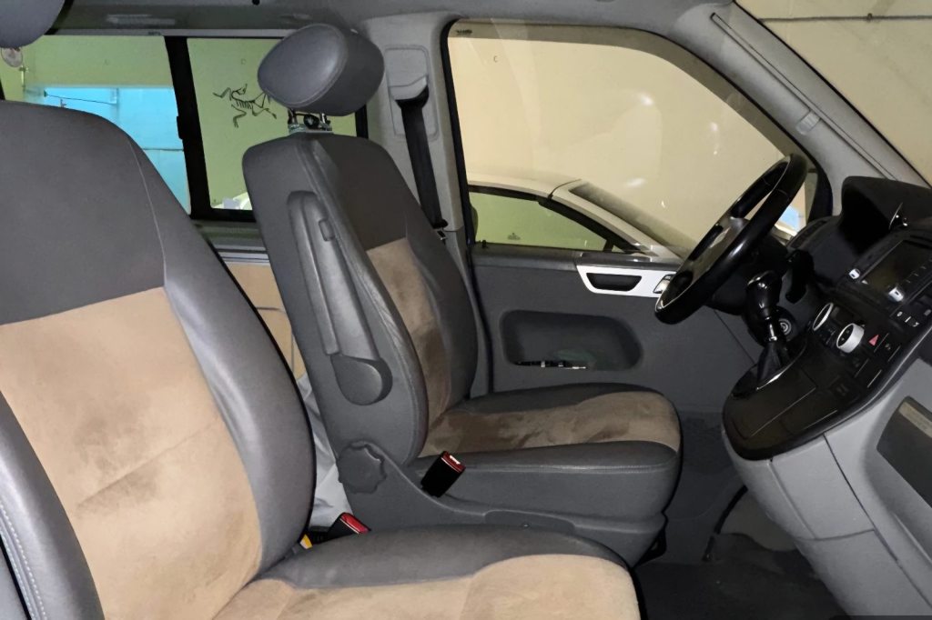 VW T5 California, 4Motion, Diesel, Occasion / Gebraucht, Handschaltung - 2