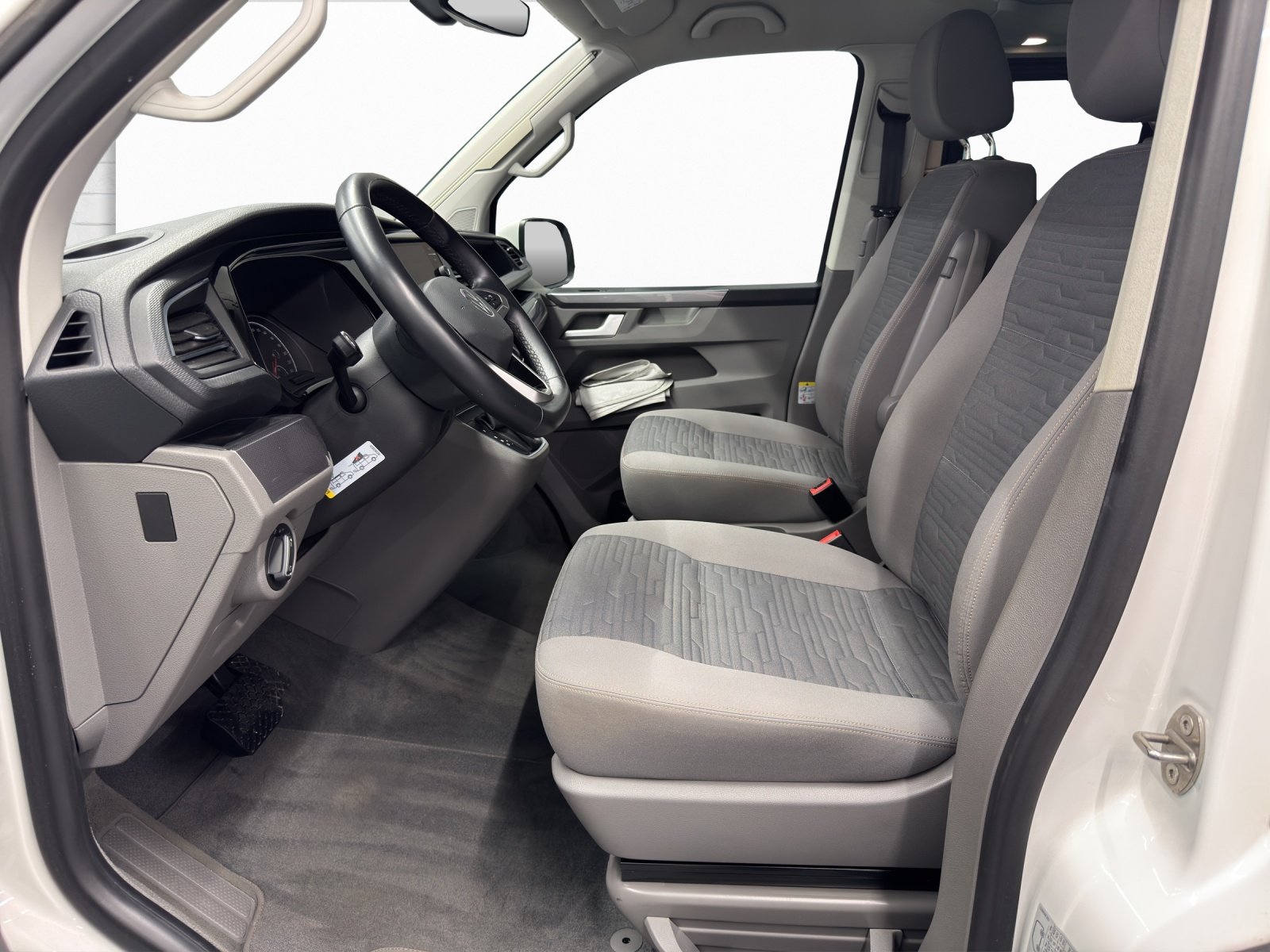 VW T6.1 California 3000 2.0 TDI 150 Ocean L, Diesel, Occasion / Gebraucht, Automatik - 7