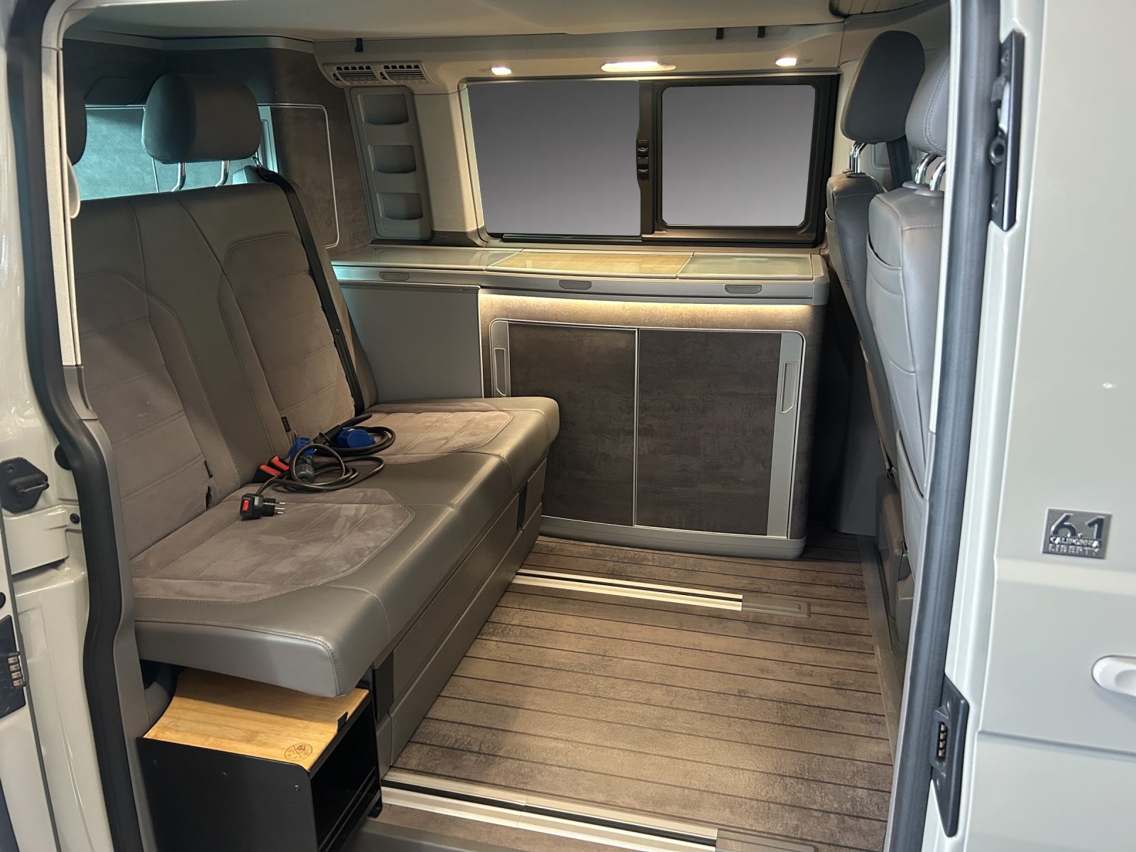 VW California 6.1 Ocean Liberty, Diesel, Occasion / Gebraucht, Automatik - 7
