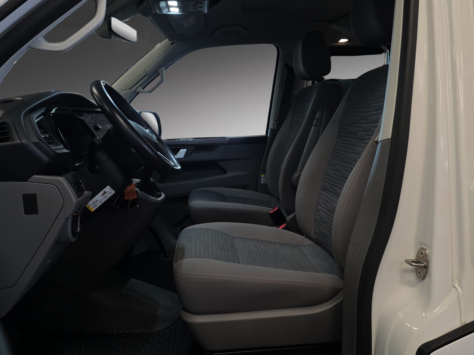 VW California 6.1 Ocean Liberty, Diesel, Occasion / Gebraucht, Automatik - 6