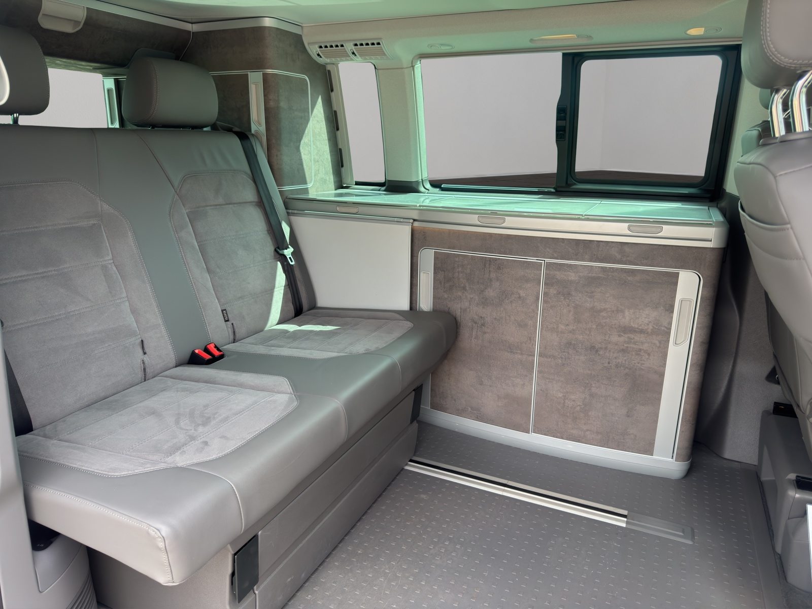 VW California 6.1 Ocean Edition, Diesel, Occasion / Gebraucht, Automatik - 7