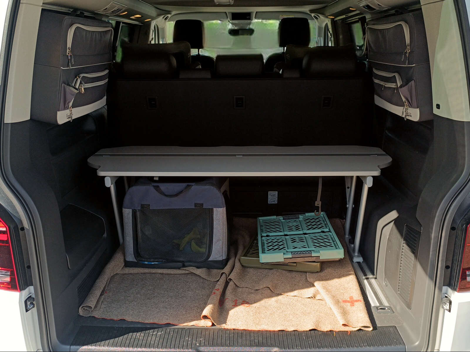 VW California 6.1 Beach Last Edition, Diesel, Occasion / Gebraucht, Automatik - 7