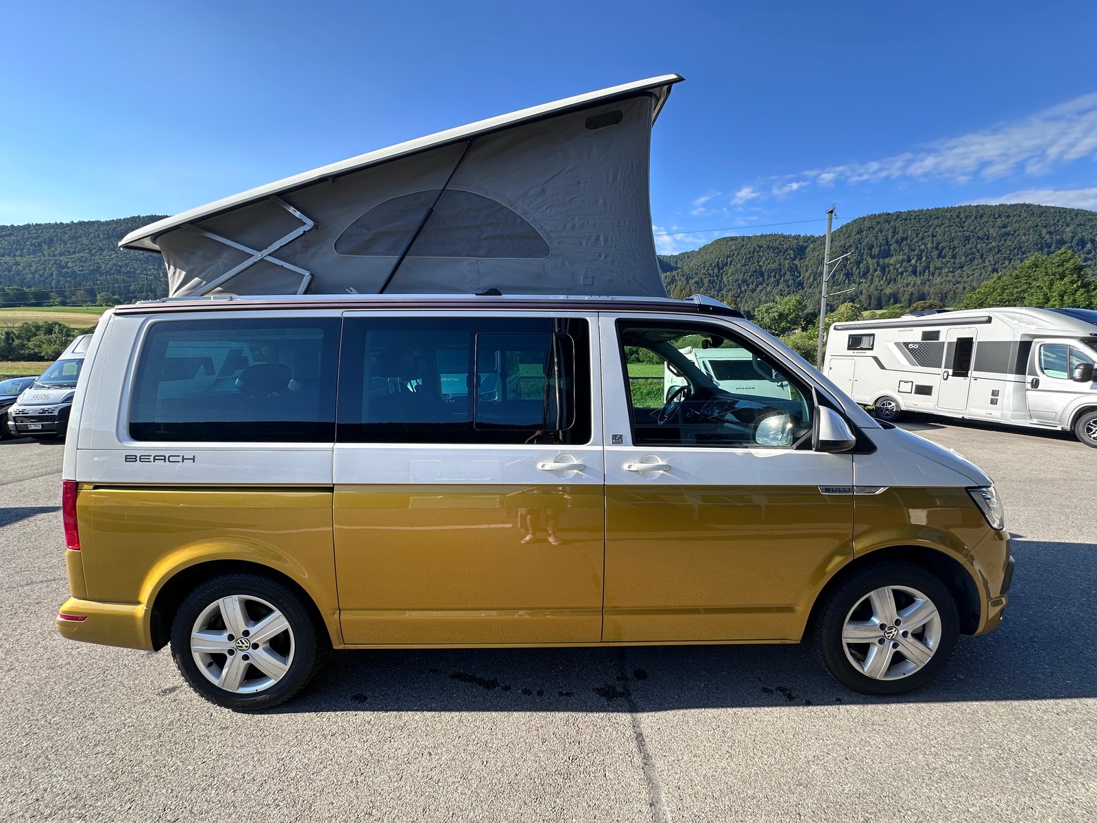 VW T6 California Beach TDI 4M, Diesel, Occasioni / Usate, Automatico - 2