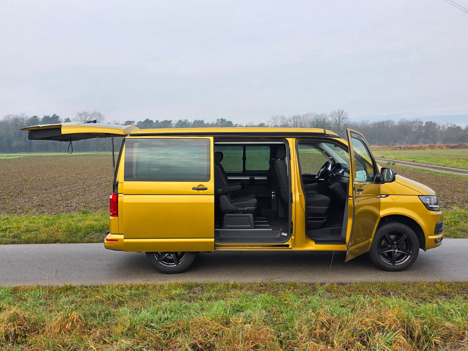 VW T6 California 2.0 TDI Beach Liberty DSG, Diesel, Occasioni / Usate, Automatico - 5