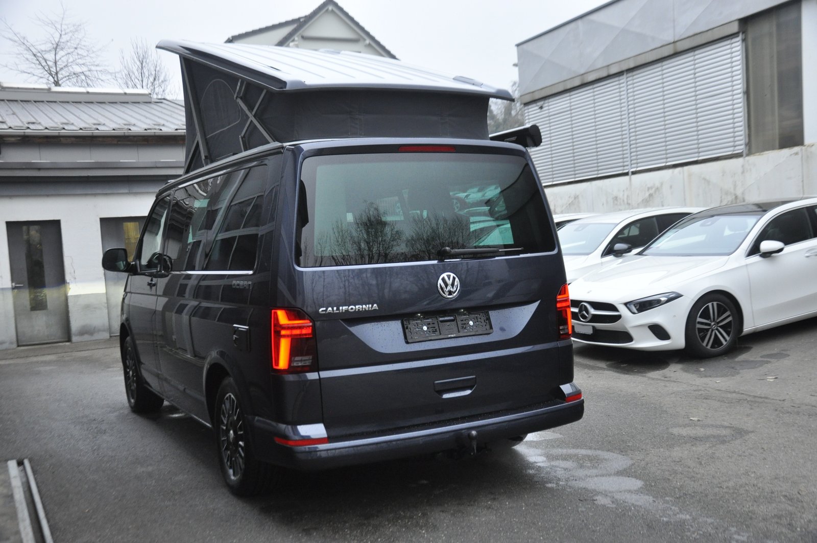 VW T6.1 California 2.0 TDI Ocean Liberty DSG I Anhängerkupp, Diesel, Second hand / Used, Automatic - 4