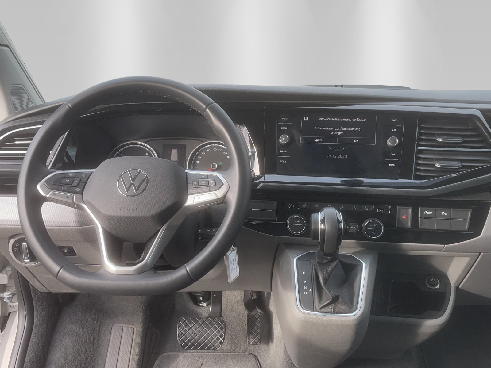 VW T6.1 California 2.0 TDI Ocean DSG, Diesel, Occasion / Gebraucht, Automatik - 5