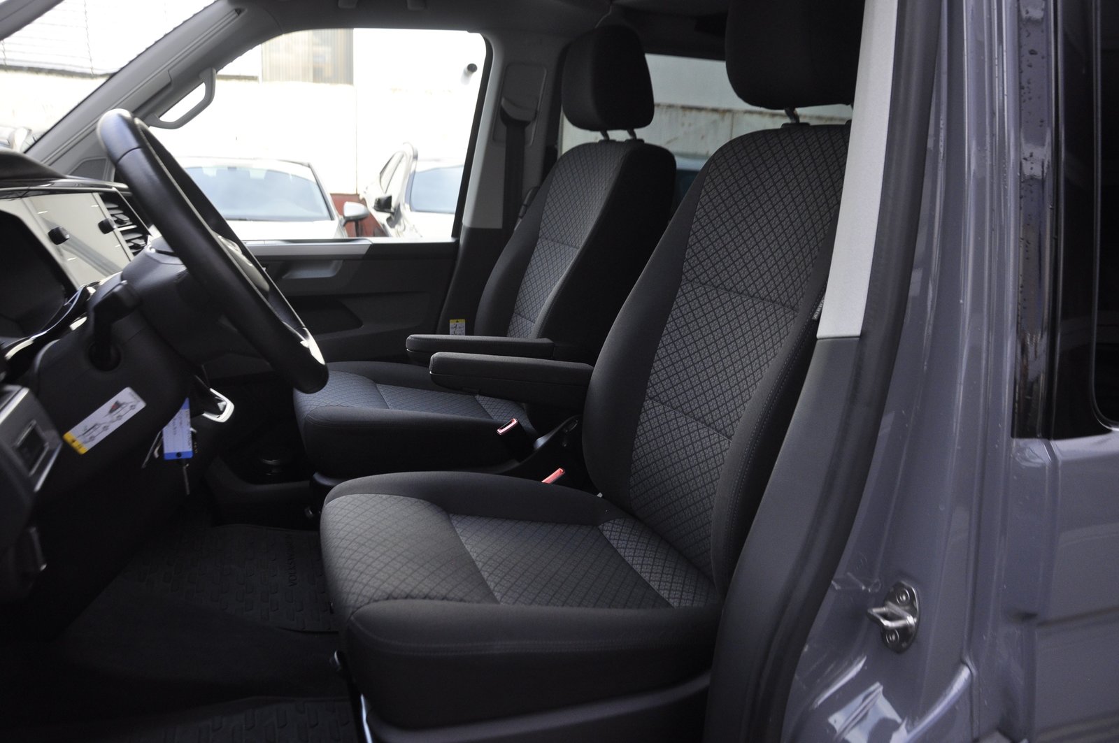 VW T6.1 California 2.0 TDI Beach Edition Spirit 4Motion DSG, Diesel, Occasioni / Usate, Automatico - 4