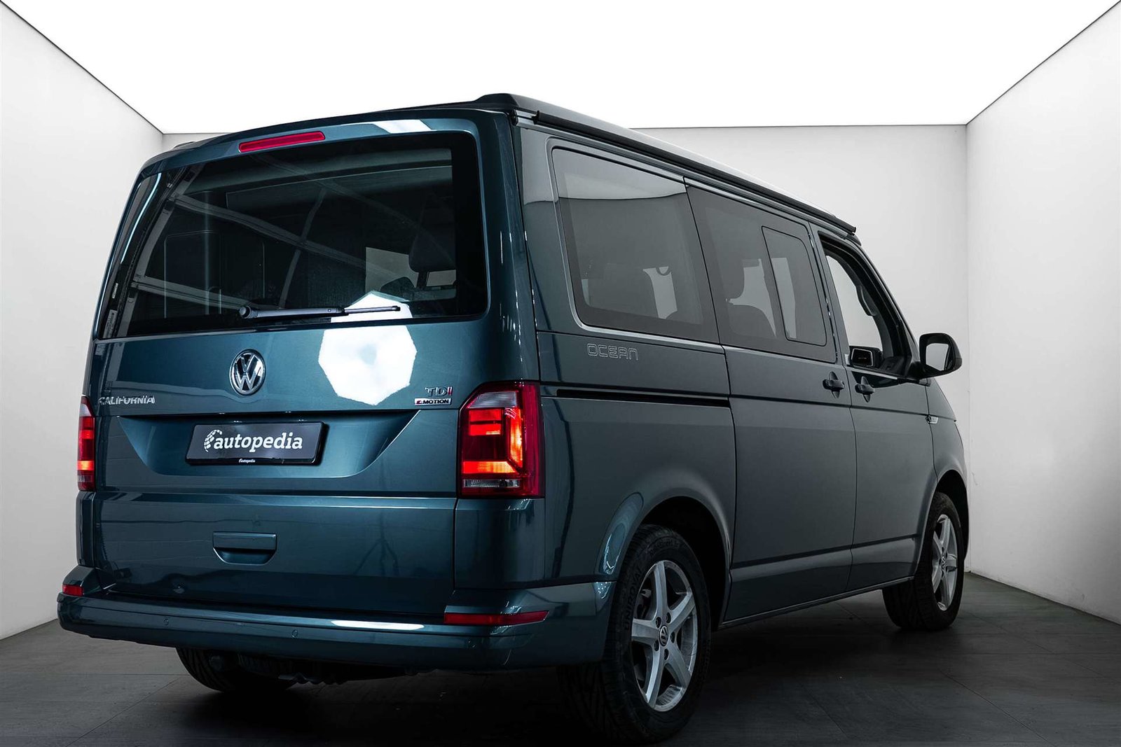 VW T6 California 2.0 TDI Ocean 4Motion, Diesel, Second hand / Used, Manual - 3