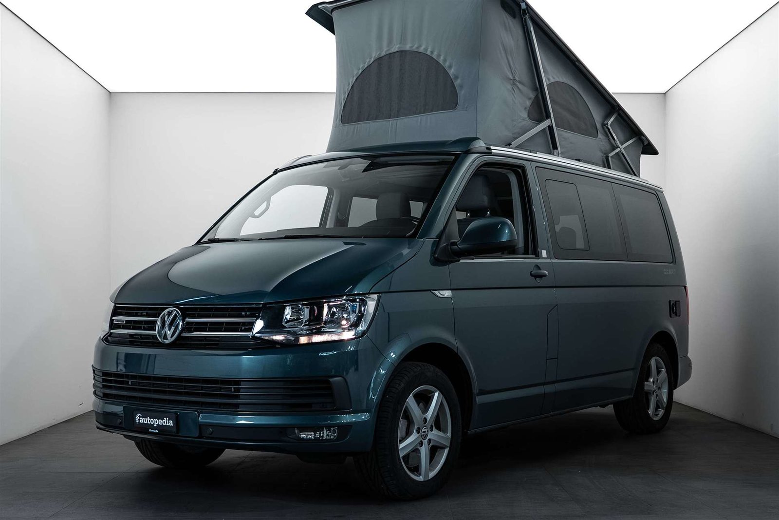 VW T6 California 2.0 TDI Ocean 4Motion, Diesel, Second hand / Used, Manual - 5