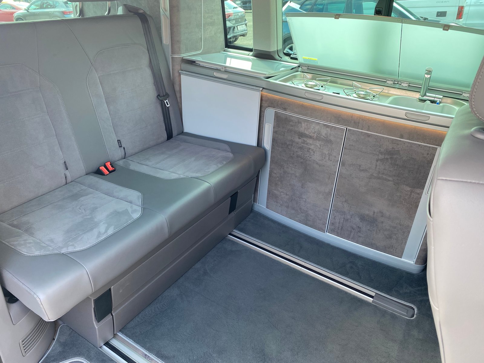 VW T6.1 California 2.0 Bi-TDI 204PS 4x4 Ocean Last-Edition L, Diesel, Second hand / Used, Automatic - 7