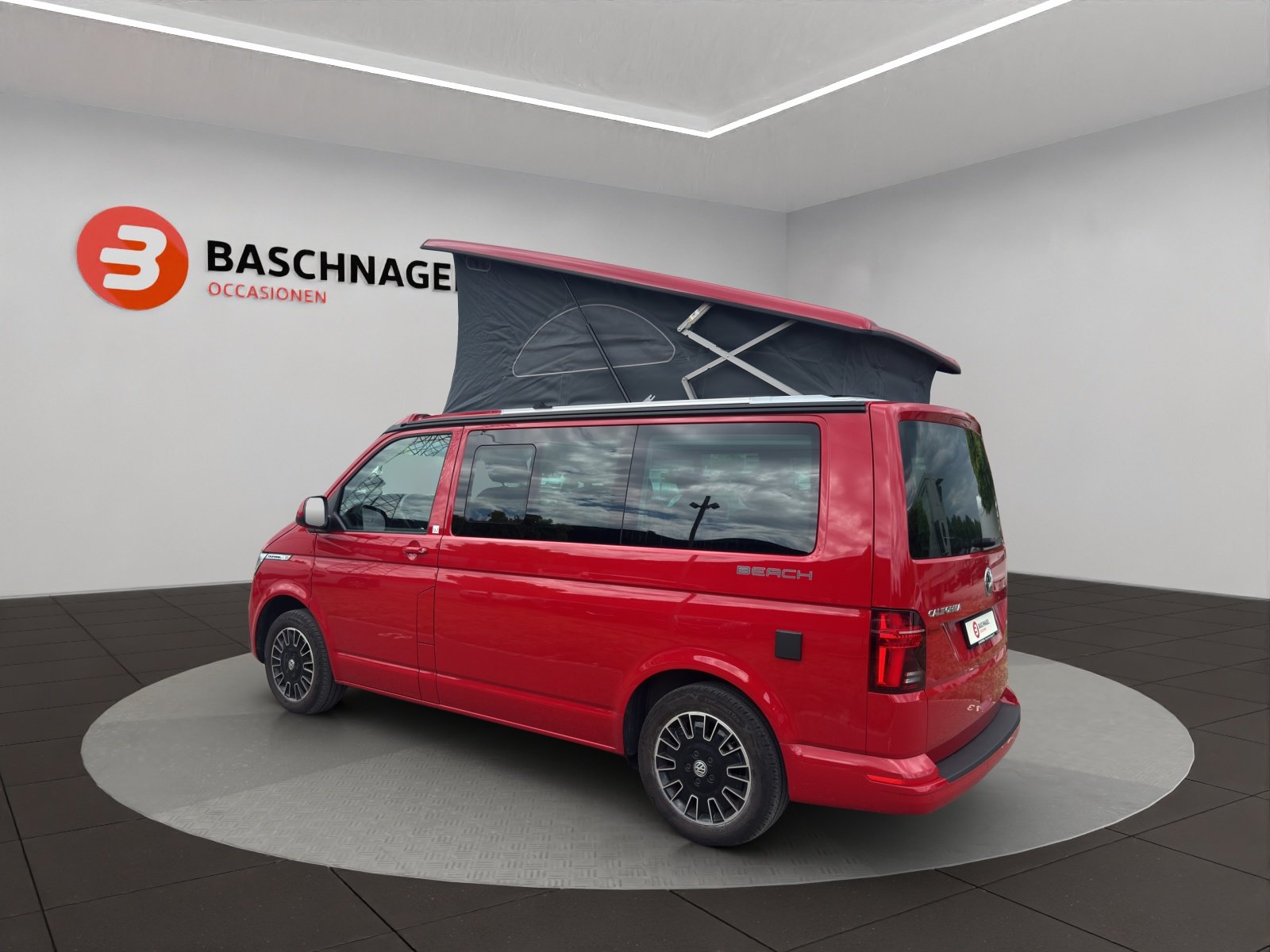 VW T6.1 California 2.0 TDI Beach Liberty 4Motion DSG, Diesel, Second hand / Used, Automatic - 3