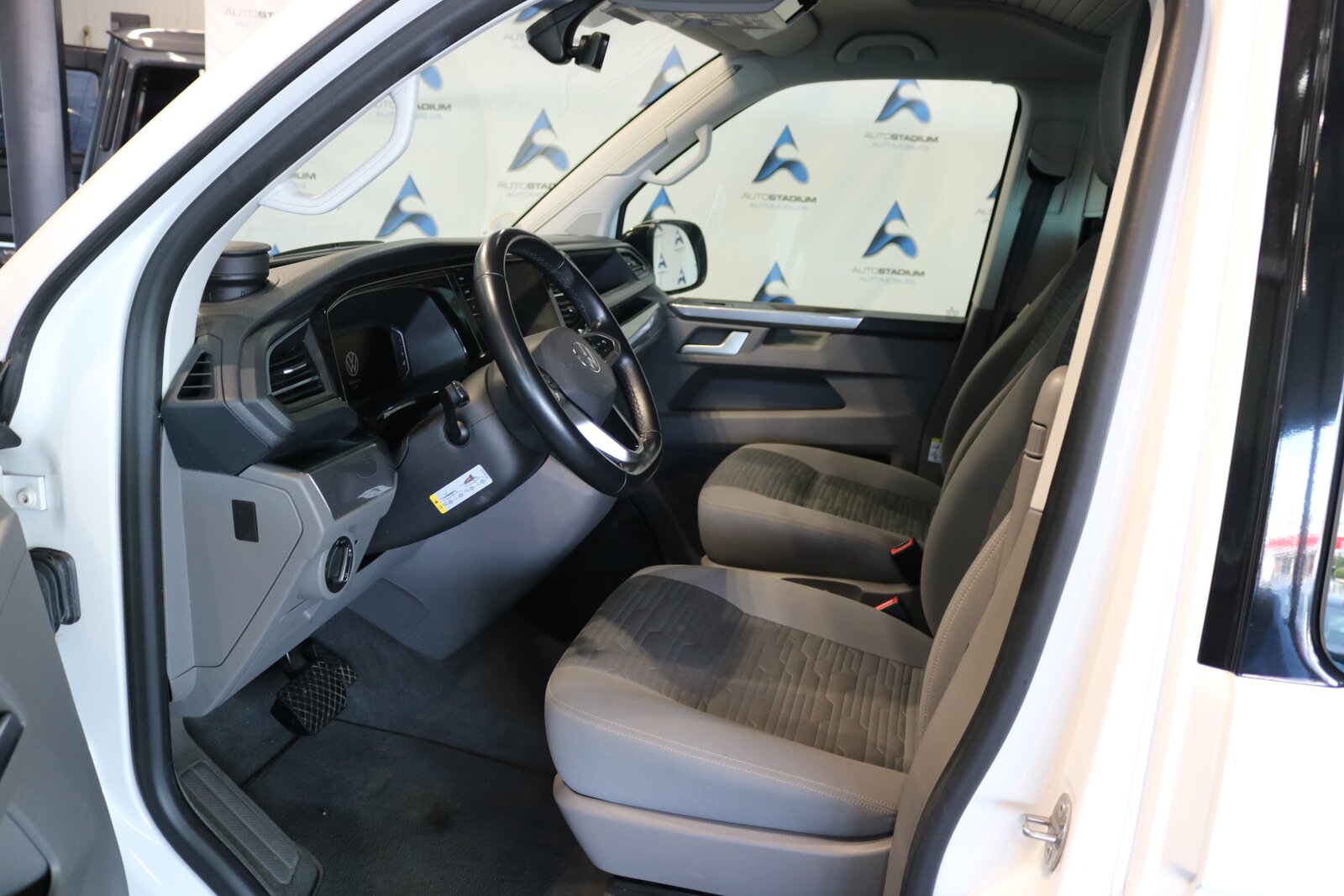 VW T6.1 California 2.0 TDI Ocean DSG, Diesel, Occasion / Utilisé, Automatique - 2