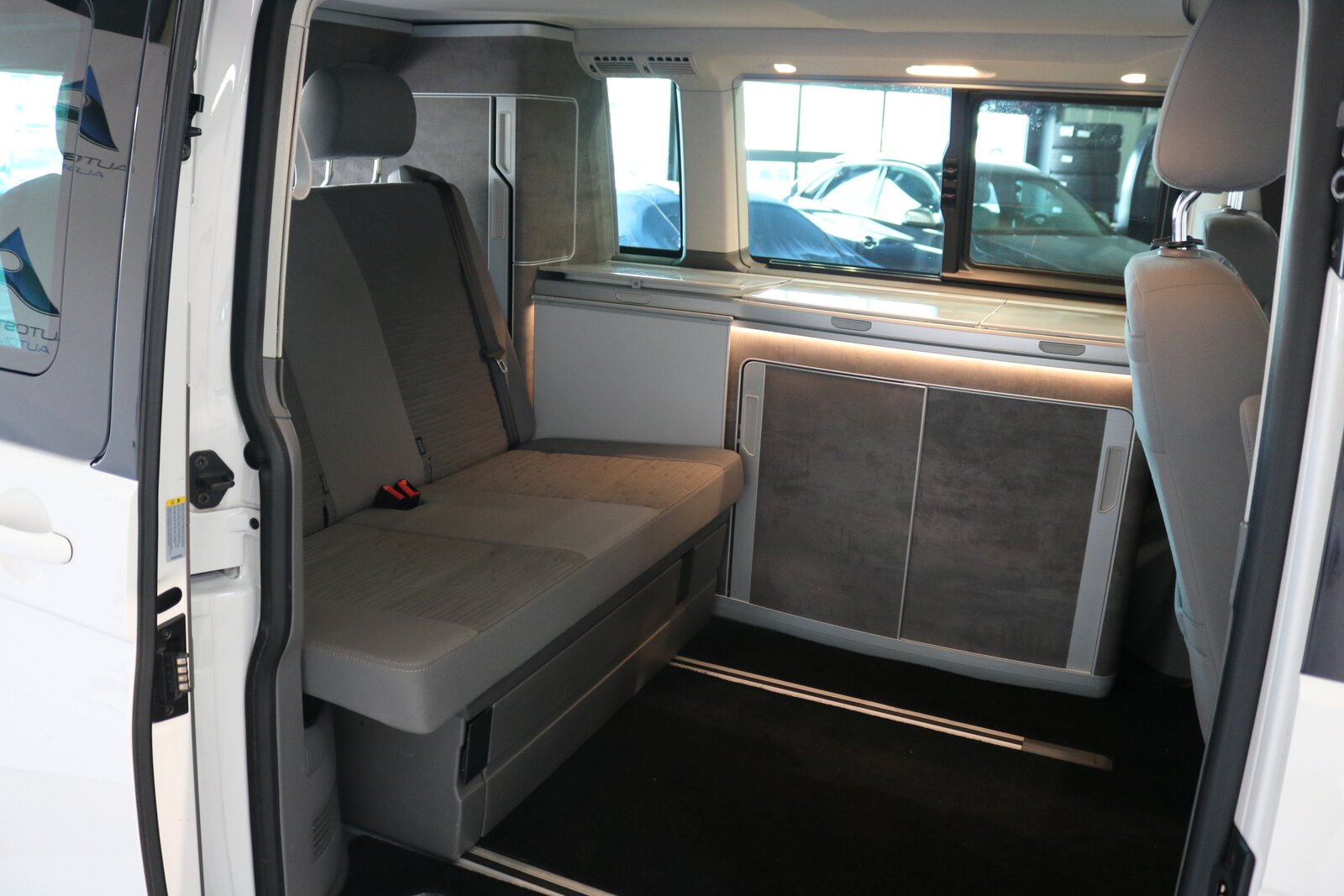 VW T6.1 California 2.0 TDI Ocean DSG, Diesel, Occasion / Utilisé, Automatique - 4