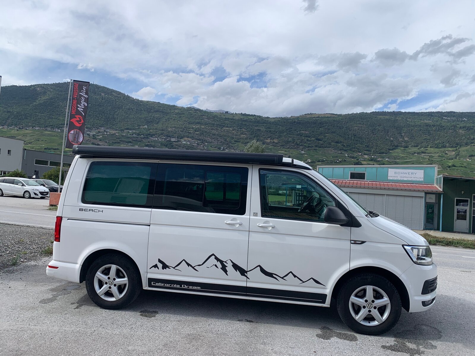 VW T6 California 2.0 TDI Beach, Diesel, Occasion / Gebraucht, Handschaltung - 5