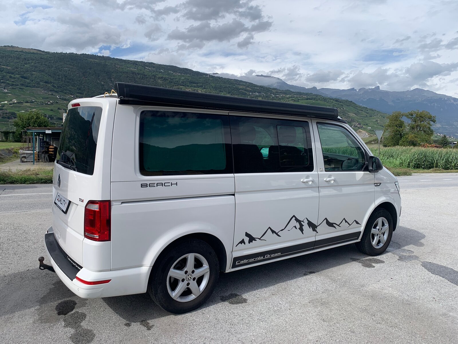 VW T6 California 2.0 TDI Beach, Diesel, Occasion / Gebraucht, Handschaltung - 6