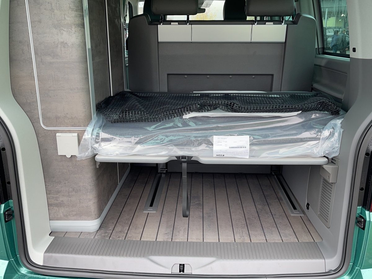 VW T6.1 California 2.0 TDI Ocean 4Motion DSG, Diesel, Vorführwagen, Automat - 6