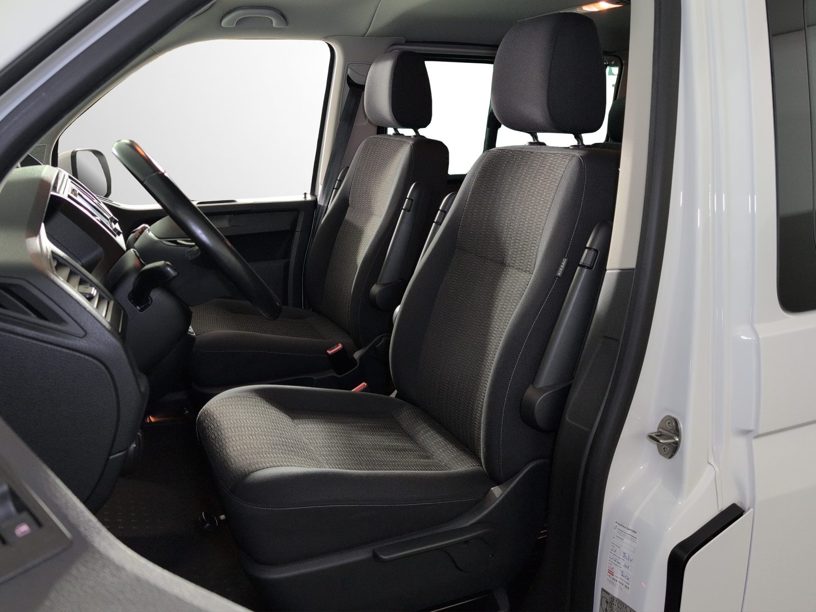 VW T6 Caravelle Comfortline Liberty RS 3000 mm, Diesel, Occasion / Utilisé, Automatique - 7