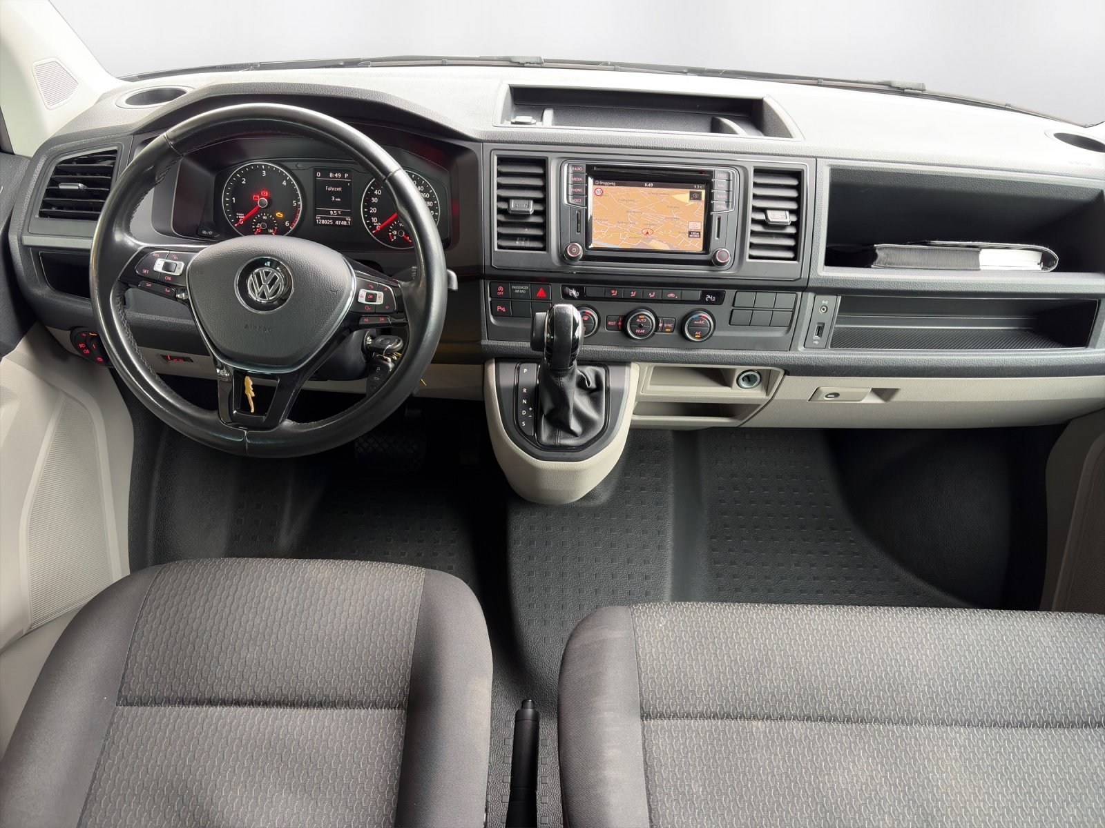 VW T6 Caravelle 2.0 TDI Trendline Liberty DSG LWB, Diesel, Occasion / Gebraucht, Automatik - 7