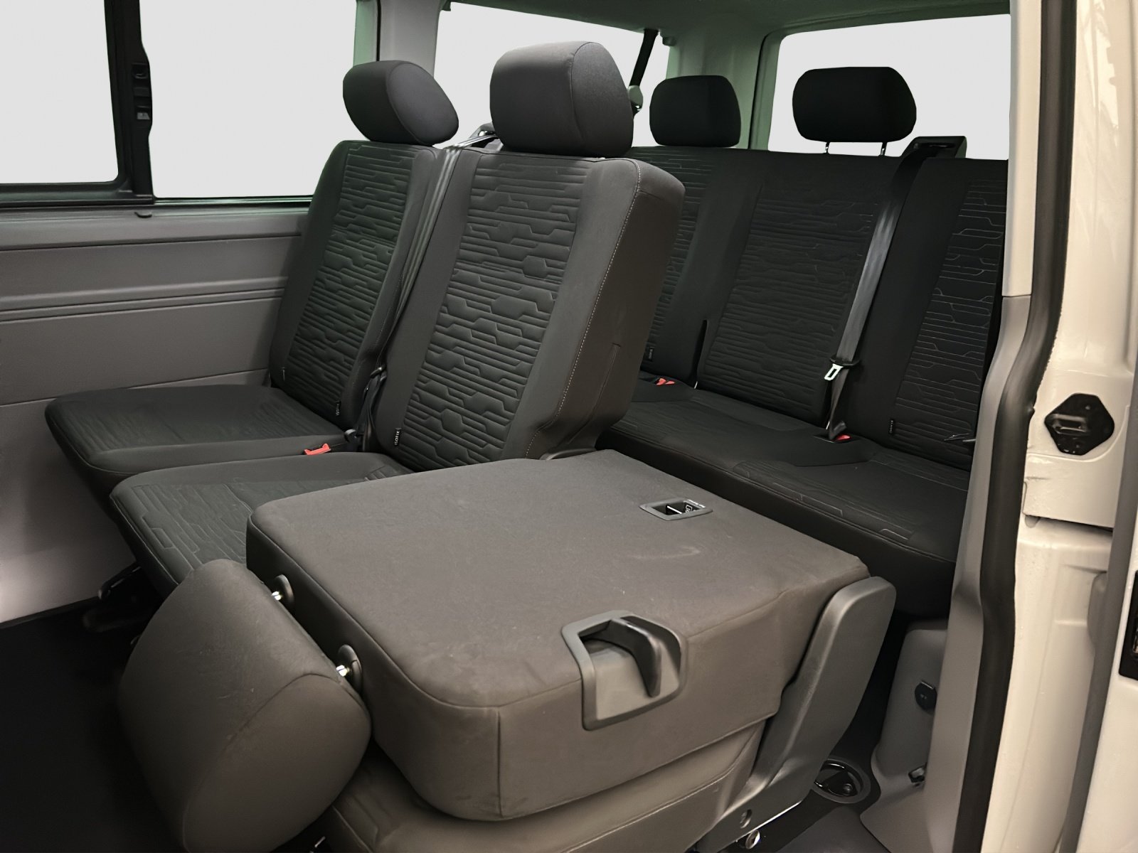 VW T6.1 Caravelle 2.0 TDI Trendline DSG - Anhängevorrichtun, Diesel, Occasion / Utilisé, Automatique - 7