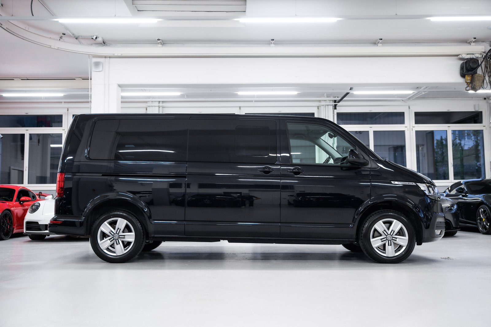 VW T6.1 Caravelle 2.0 TDI Comfortline DSG 4m 9 Plätzer, Diesel, Occasioni / Usate, Automatico - 4