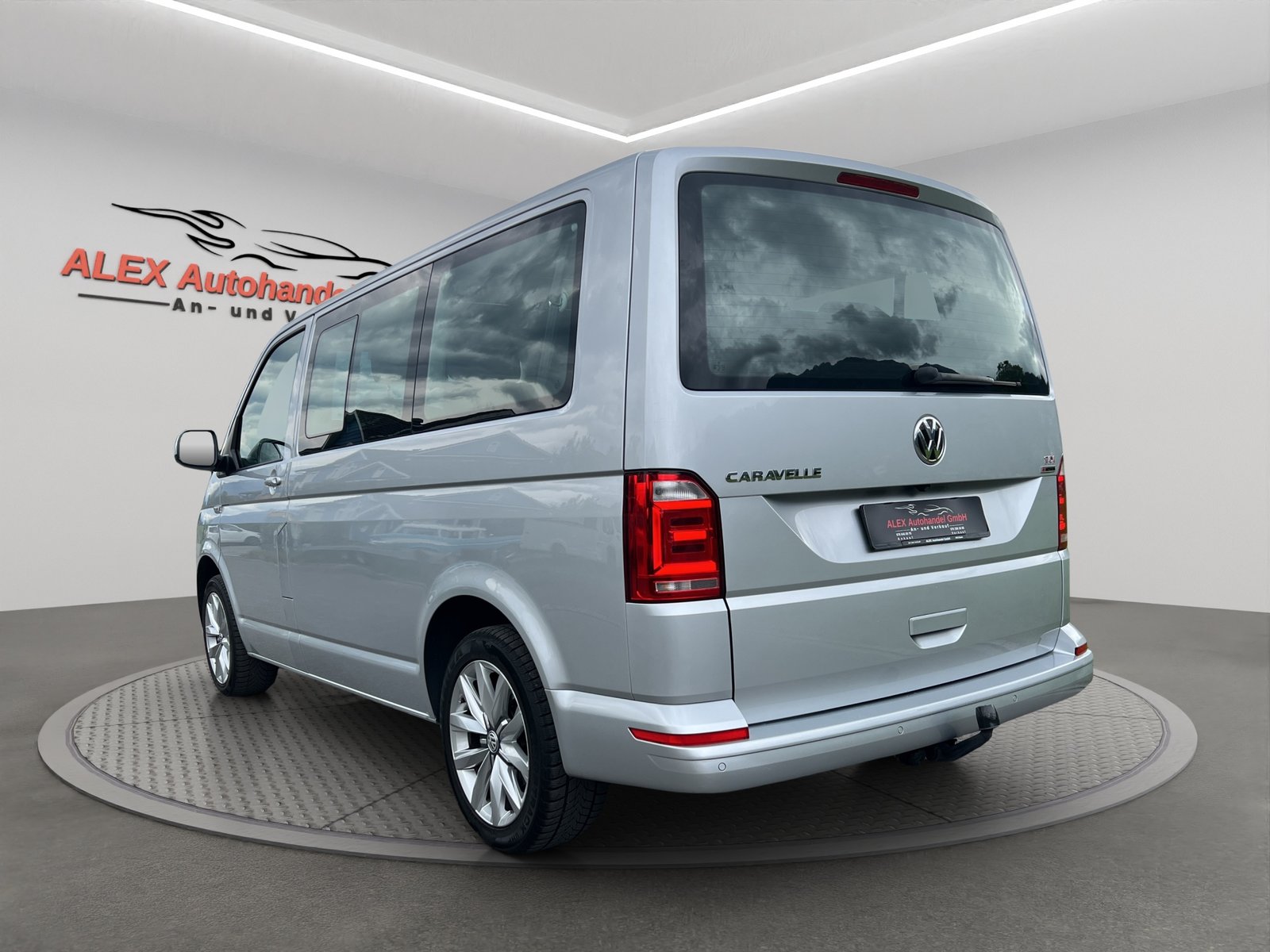 VW T6 Caravelle 2.0 Bi-TDI Comfortline 4Motion DSG, Diesel, Second hand / Used, Automatic - 4