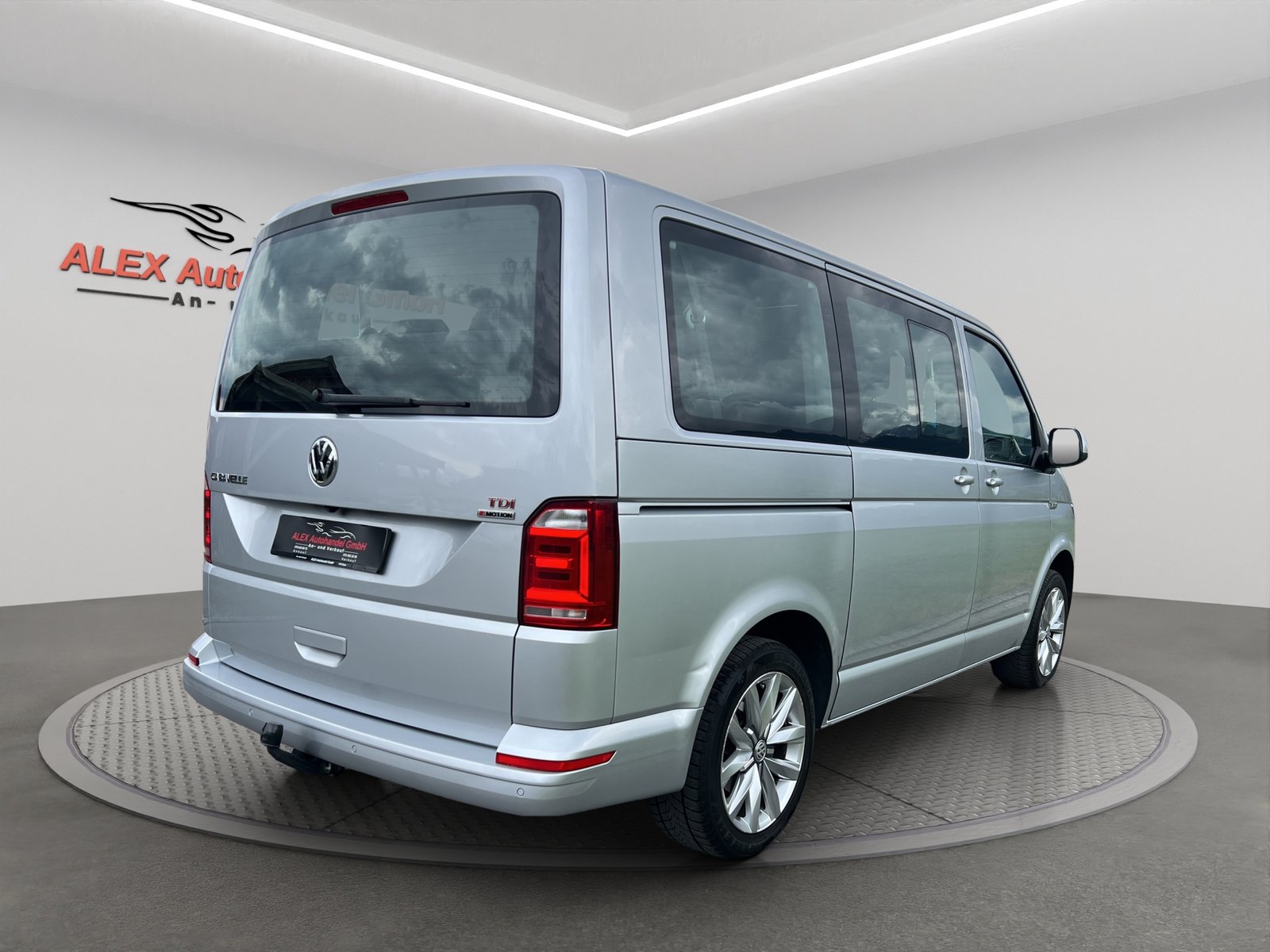 VW T6 Caravelle 2.0 Bi-TDI Comfortline 4Motion DSG, Diesel, Second hand / Used, Automatic - 6