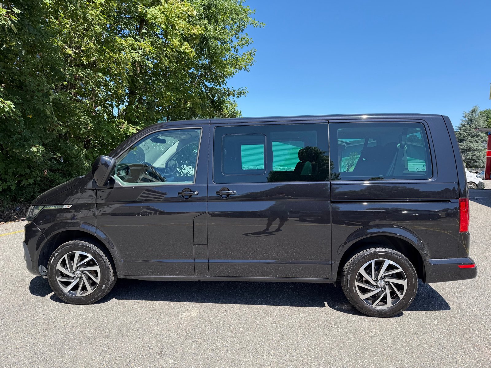 VW T6.1 Caravelle 2.0 TDI Comfortline DSG, Diesel, Second hand / Used, Automatic - 2