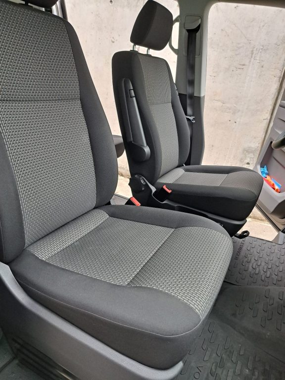 VW T6 Caravelle 2.0 TDI 150 Trendline Liberty DSG, Diesel, Second hand / Used, Automatic - 6