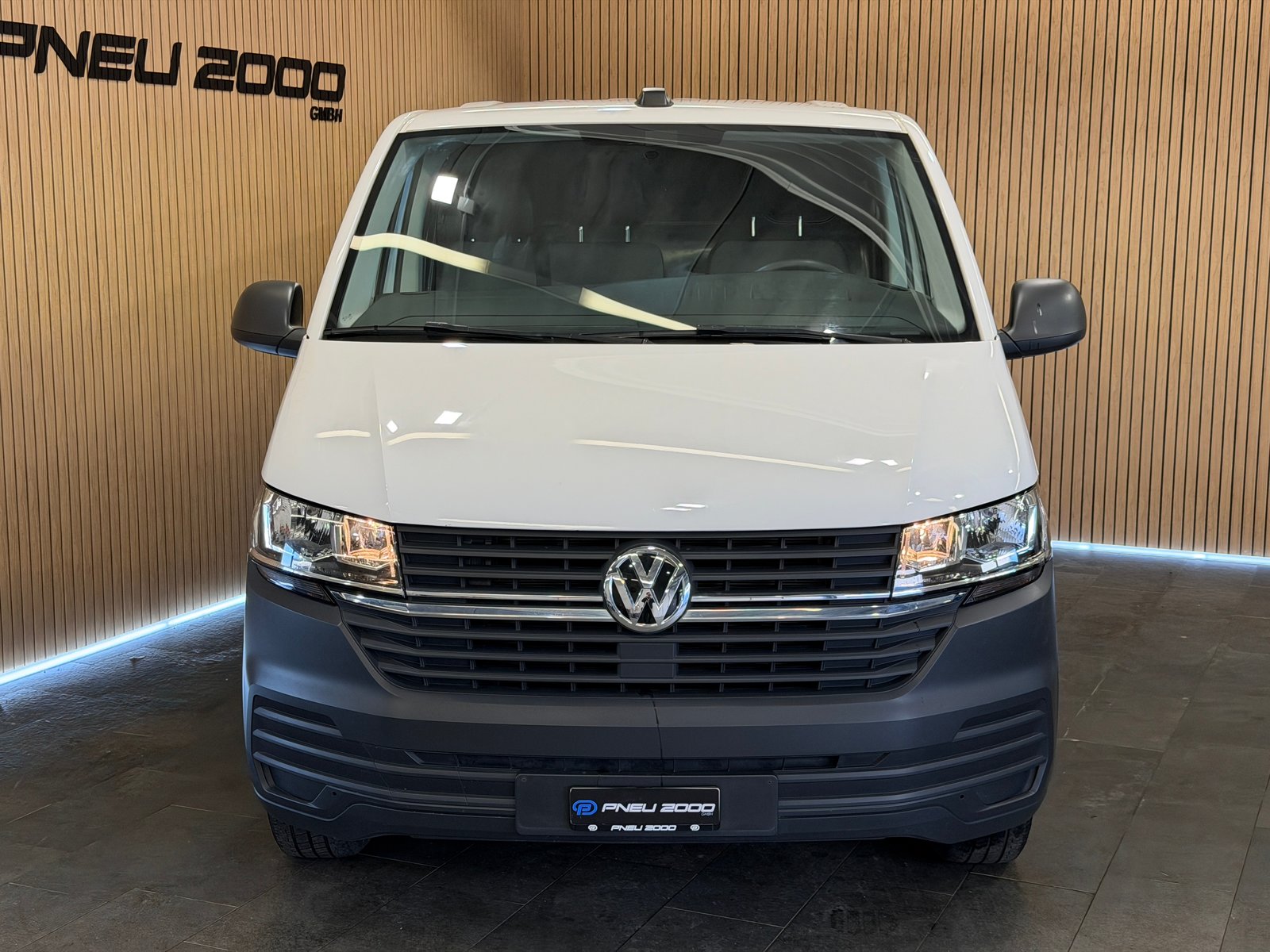 VW T6.1 2.0 TDI Transporter 3 Plu00e4tze, Diesel, Occasion / Gebraucht, Handschaltung - 2
